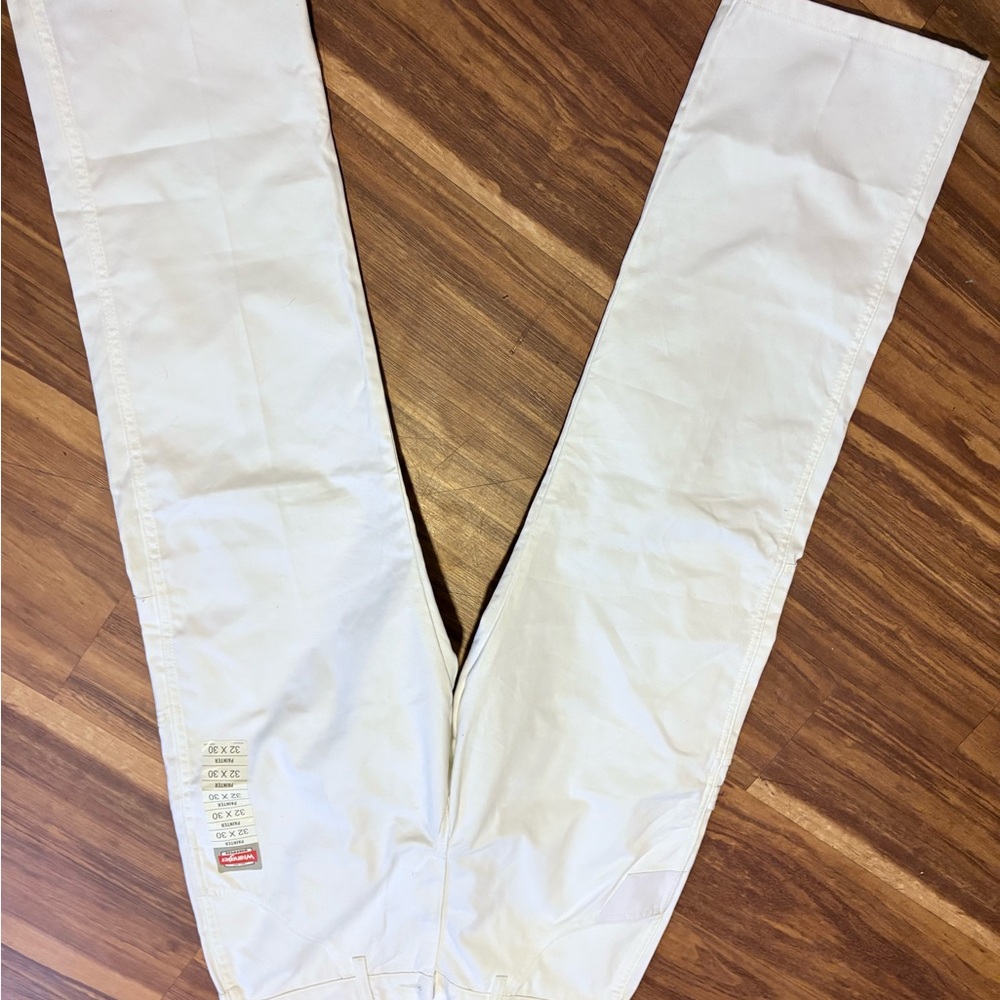 Wrangler Classic White Pants